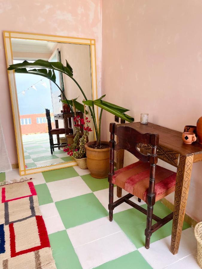 Dar George Tamraght Hotel Buitenkant foto