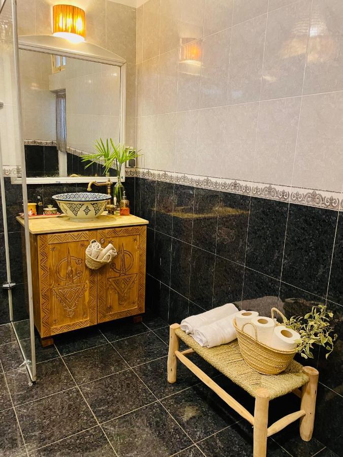 Dar George Tamraght Hotel Buitenkant foto