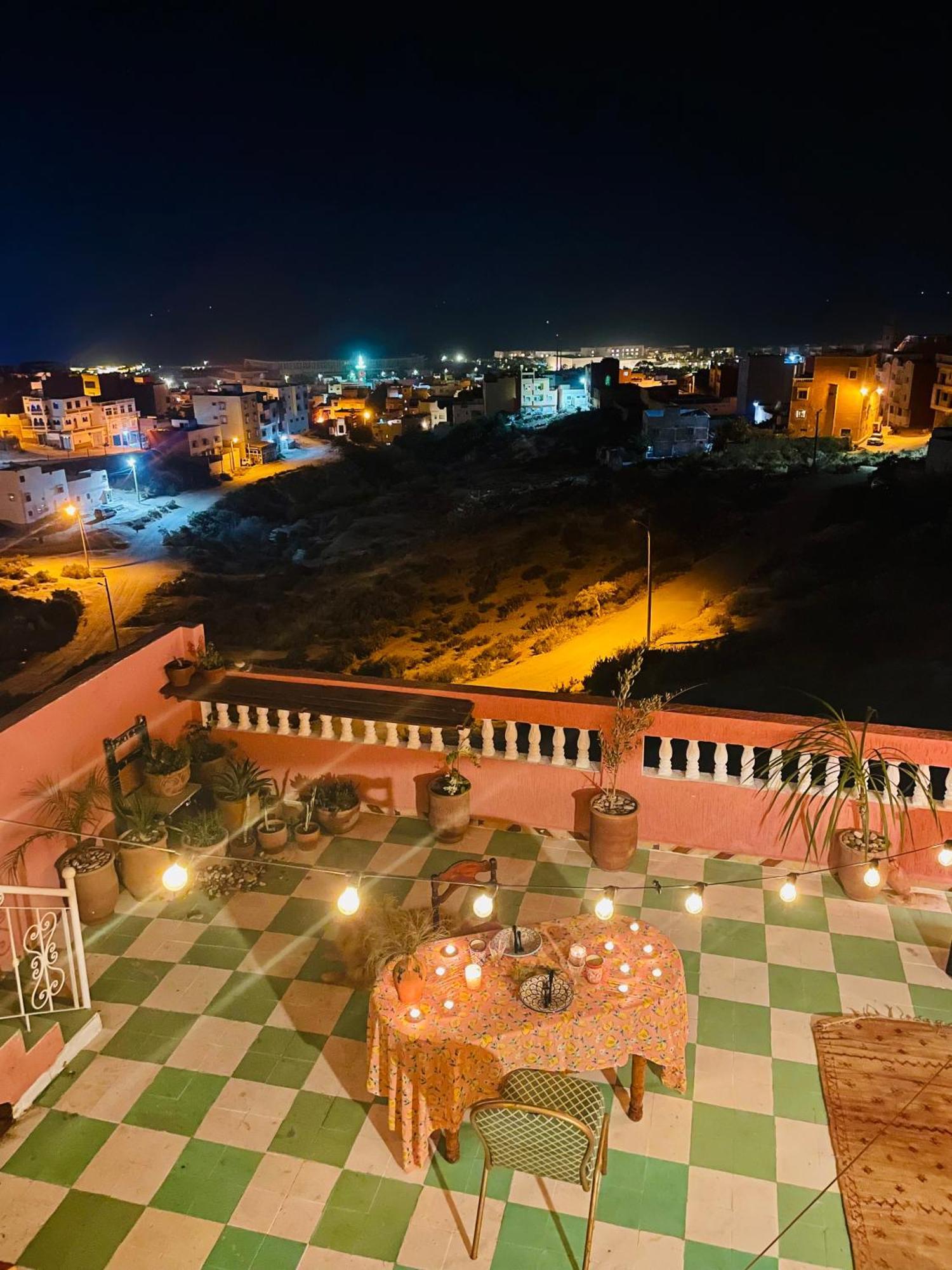 Dar George Tamraght Hotel Buitenkant foto