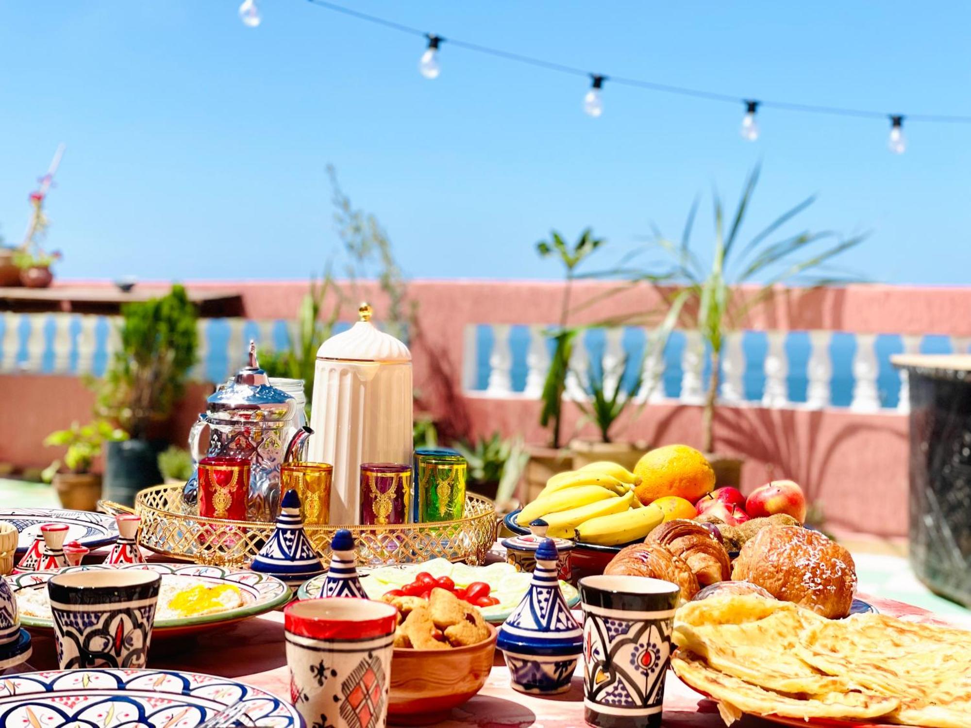 Dar George Tamraght Hotel Buitenkant foto