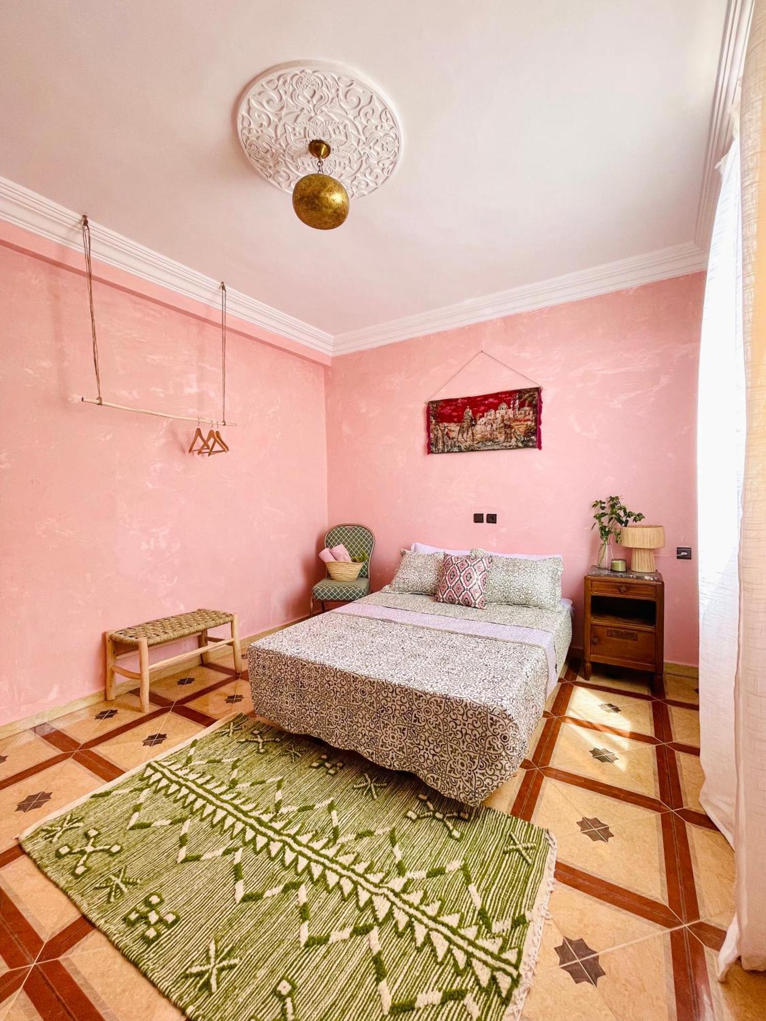 Dar George Tamraght Hotel Buitenkant foto