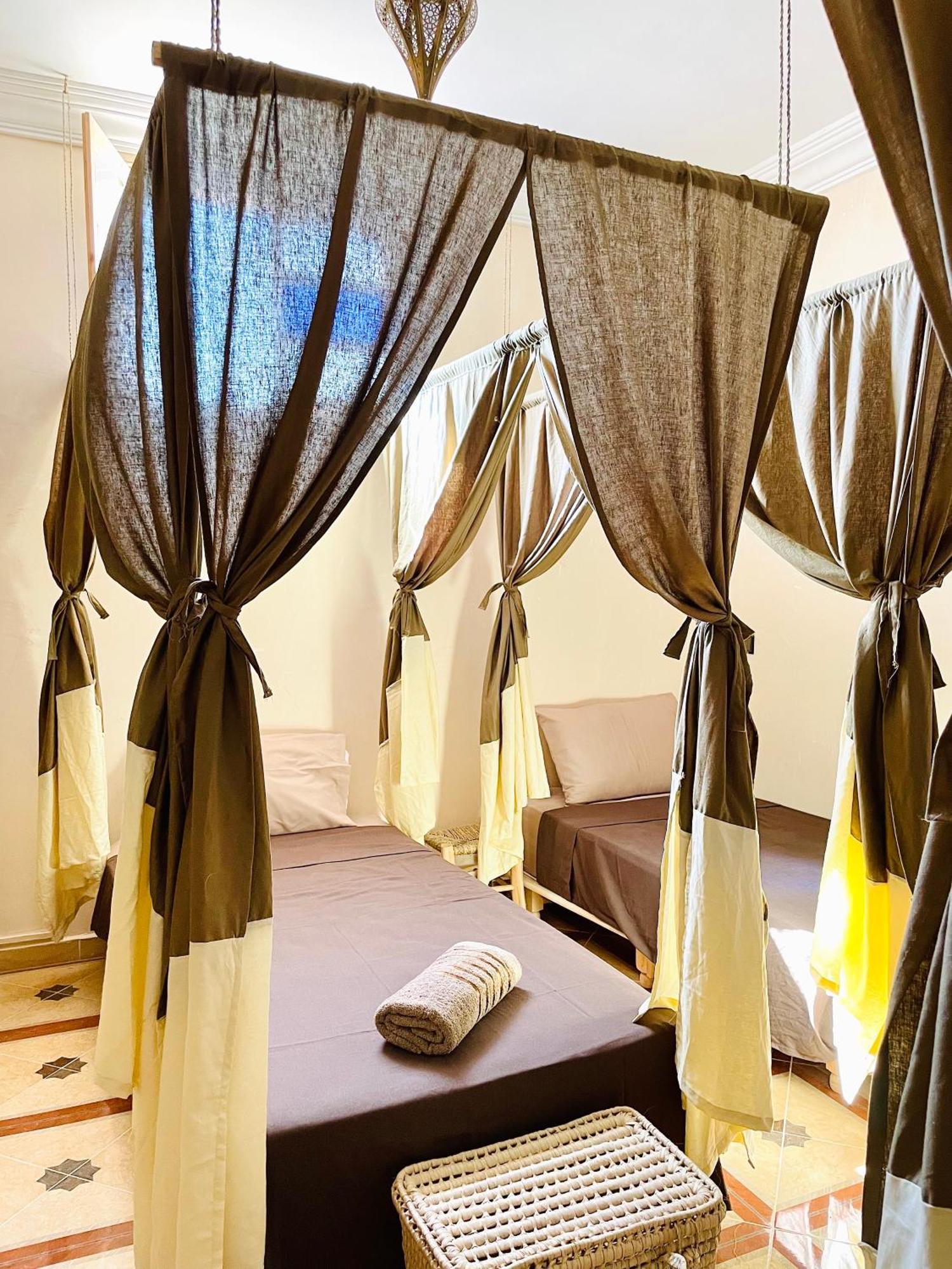 Dar George Tamraght Hotel Buitenkant foto