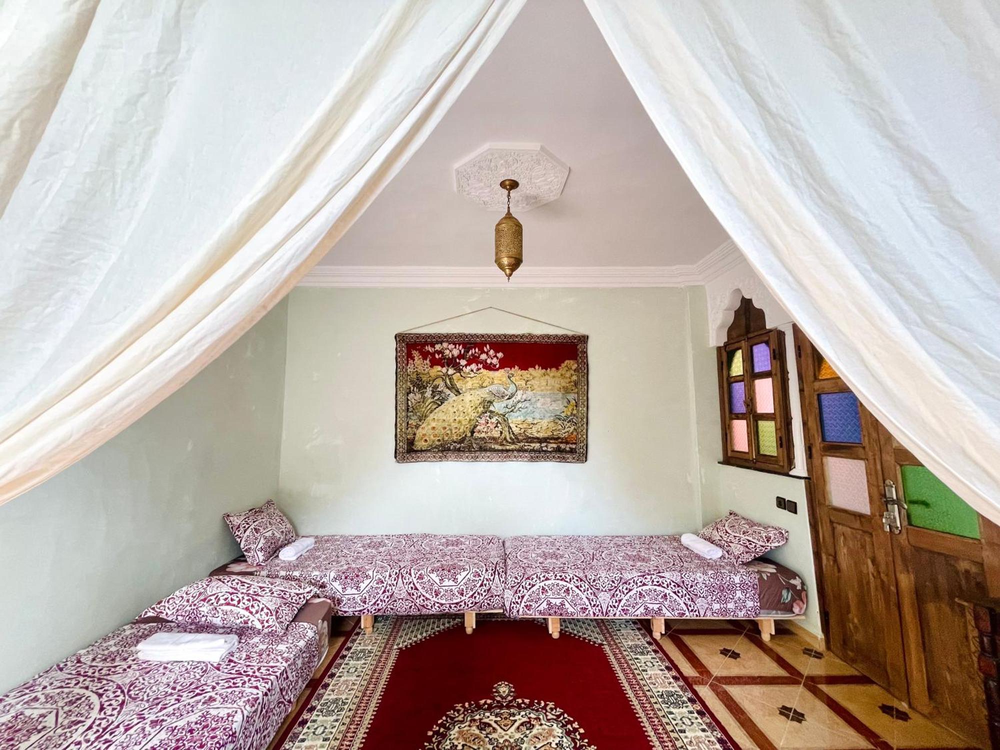 Dar George Tamraght Hotel Buitenkant foto