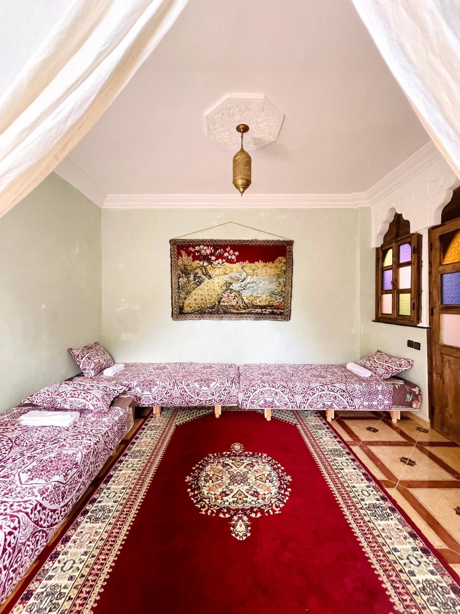 Dar George Tamraght Hotel Buitenkant foto