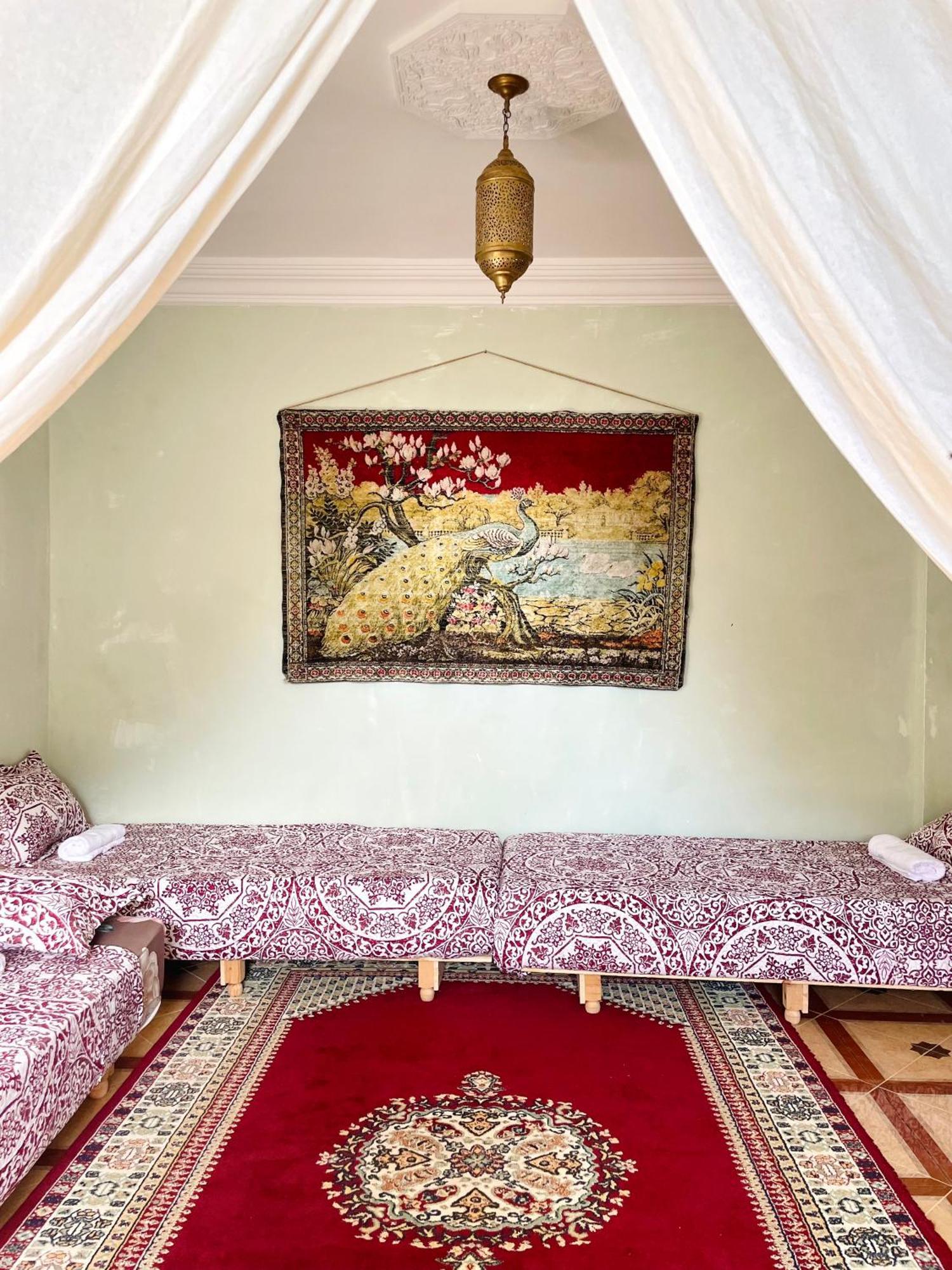 Dar George Tamraght Hotel Buitenkant foto